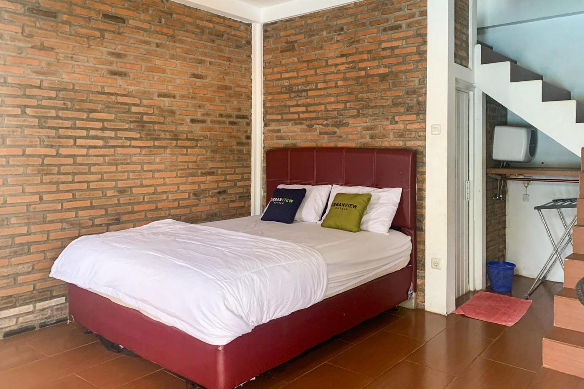 Urbanview Hotel Villa Q Gisting Bandjarnegeri Luaran gambar