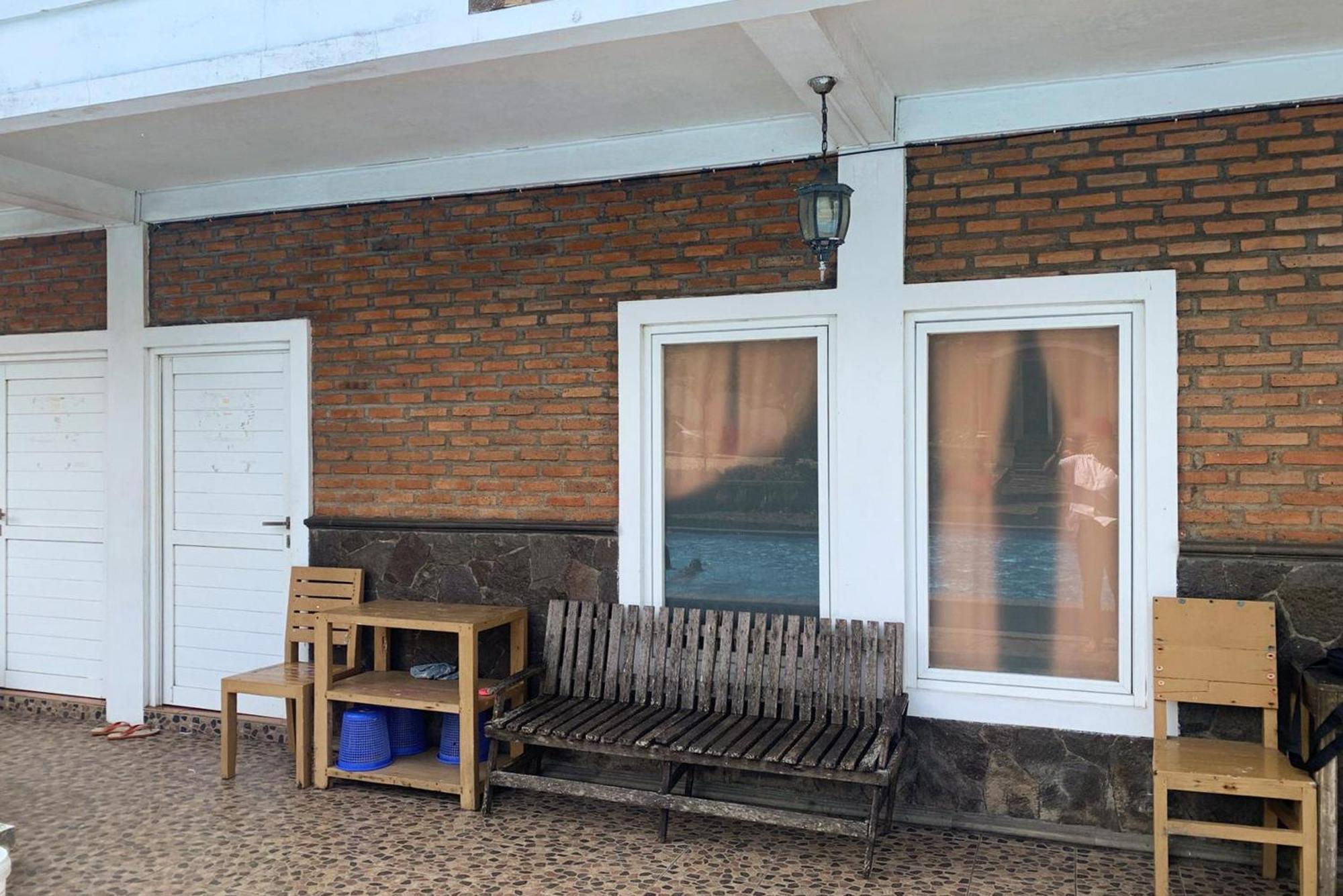 Urbanview Hotel Villa Q Gisting Bandjarnegeri Luaran gambar